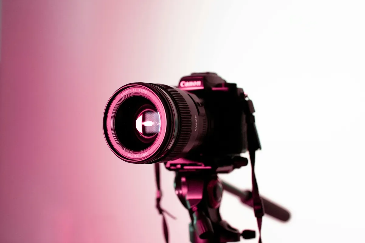 How to Use a DSLR Camera