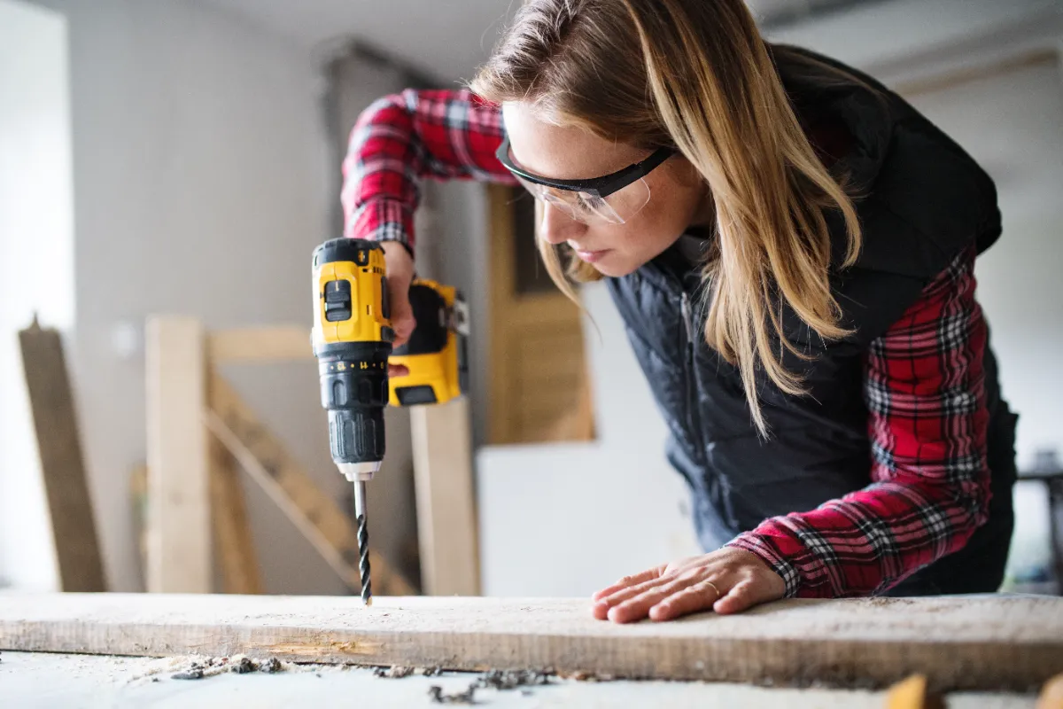 How to Use a Cordless Drill