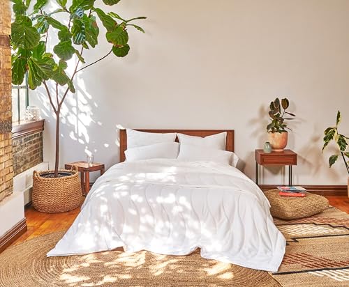 Buffy Breeze Comforter - Soft 100% Eucalyptus Lyocell, Cooling, White Lightweight Summer Duvet Insert with Corner Tabs (Full/Queen)